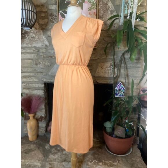 Vintage Creamsicle Dress –  Size M/L - Picture 2 of 6